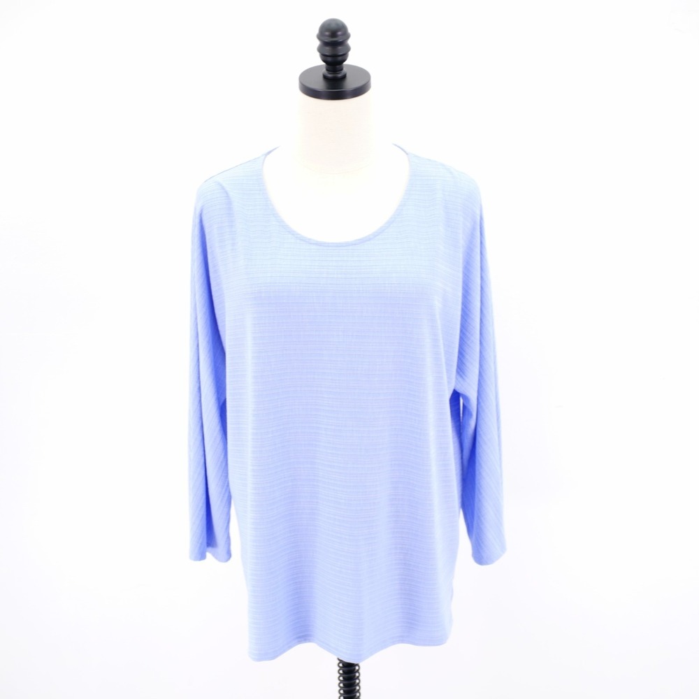 Chicos 2 Purple Round Neck  Long Sleeve Top / Blouse Textured Polyester Rayon Sp